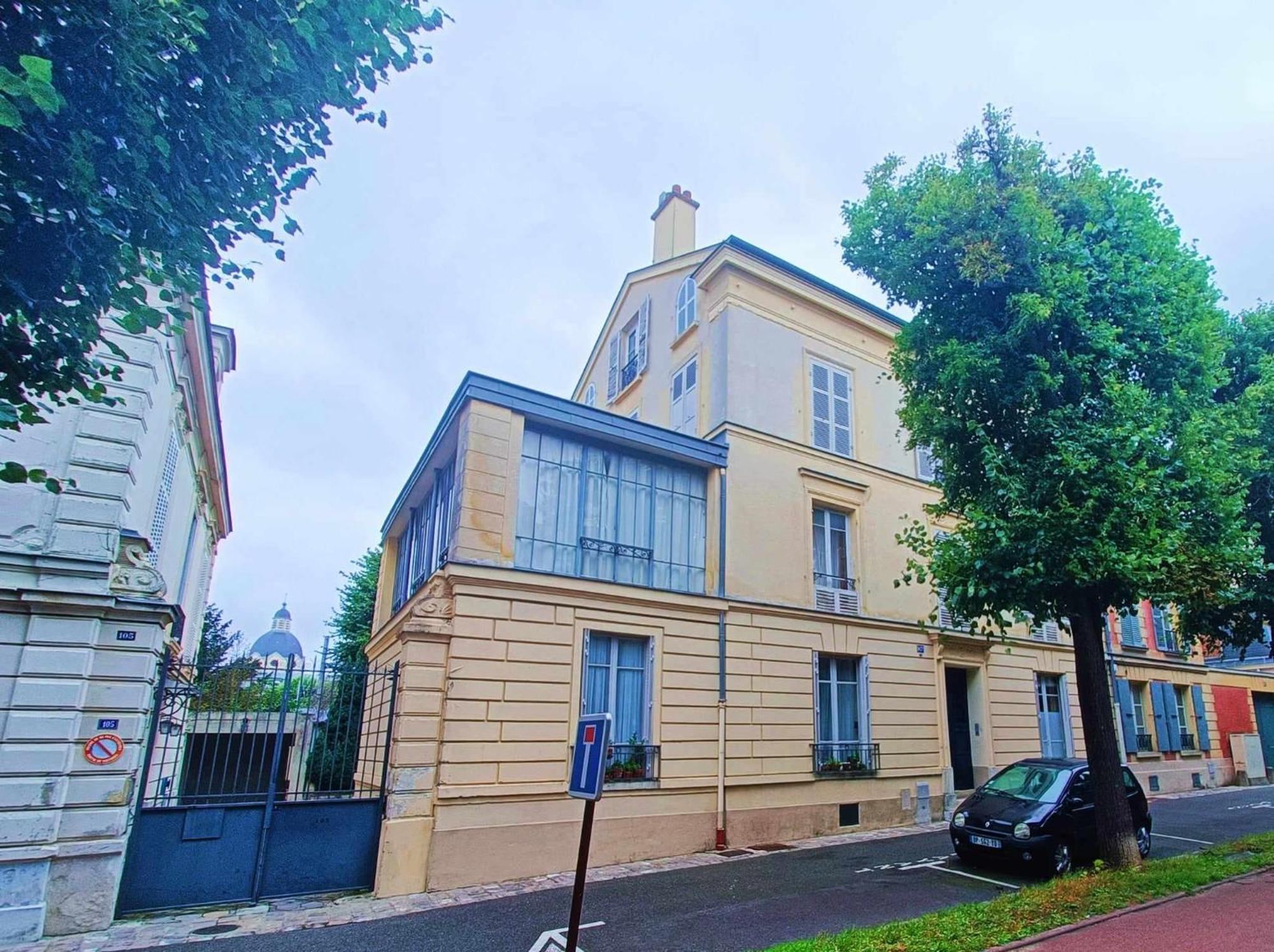 Au Petit Trianon Bleu Versalhes Exterior foto